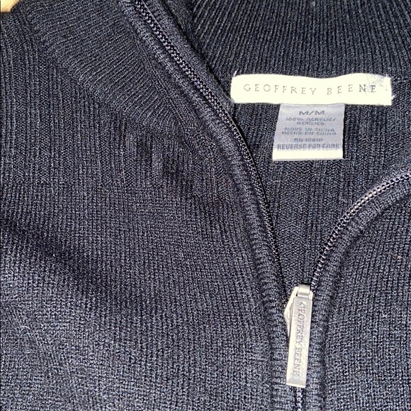 Sweater - Picture 2 of 2